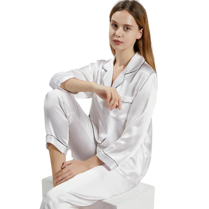 Women’s Satin Pajama Set – Comfort & Elegance for Nighttime Relaxation