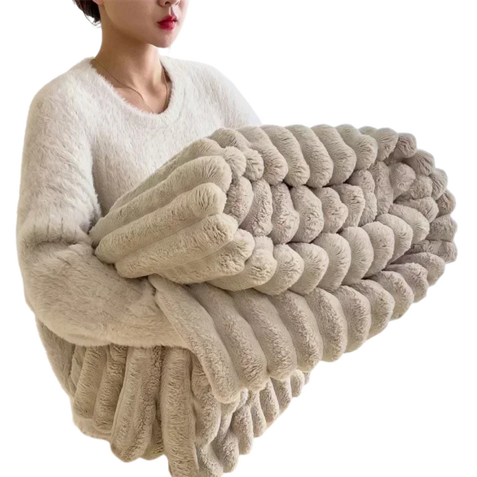 Luxury Fluffy Throw Blanket – Warm & Cozy Bunny-Inspired Design