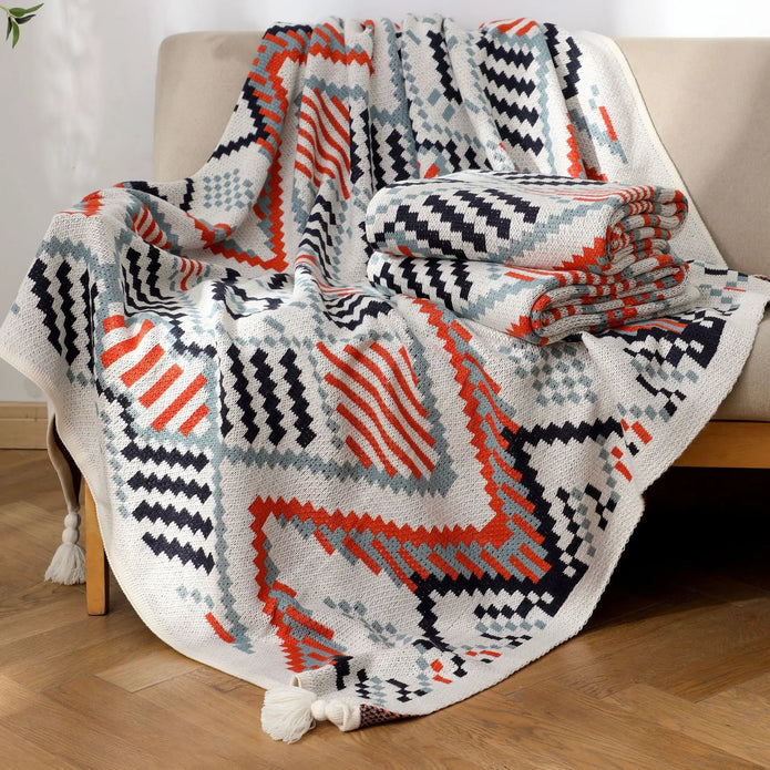 Boho Woven Throw Blanket – Colourful Geometric Pattern with Tassels
