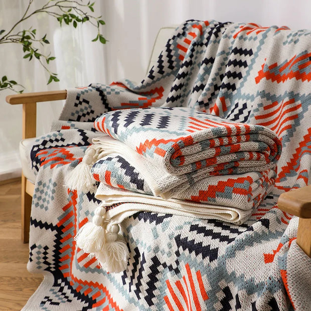 Boho Woven Throw Blanket – Colourful Geometric Pattern with Tassels