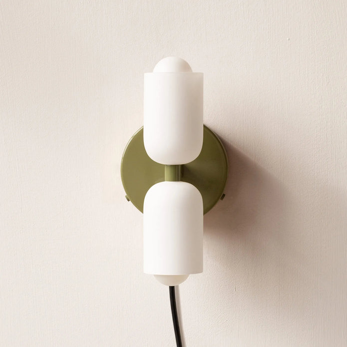 Contemporary LED Wall Light – Sleek Design that Stands Out