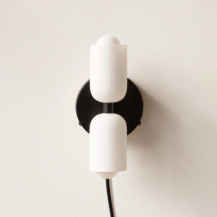Contemporary LED Wall Light – Sleek Design that Stands Out