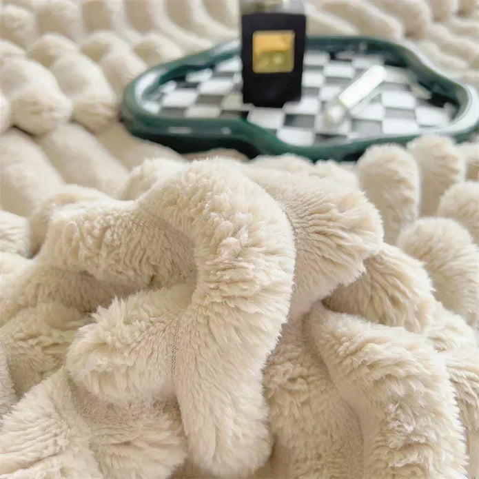 Luxury Fluffy Throw Blanket – Warm & Cozy Bunny-Inspired Design