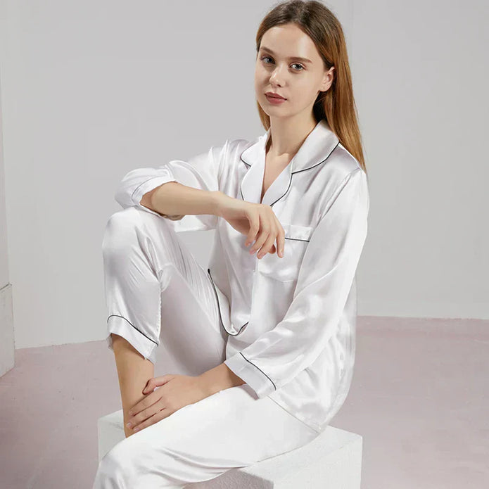Women’s Satin Pajama Set – Comfort & Elegance for Nighttime Relaxation